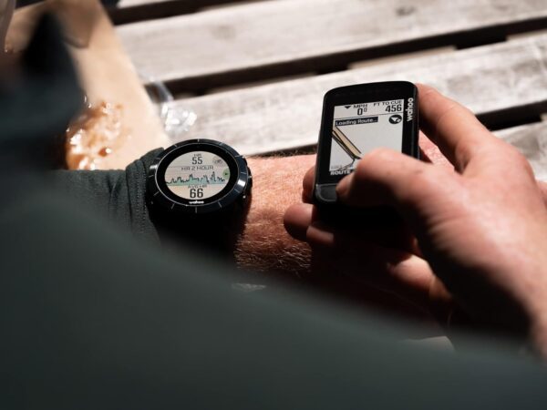Wahoo ELEMNT Bolt V2 GPS Cycling/Bike Computer, Black - Image 5